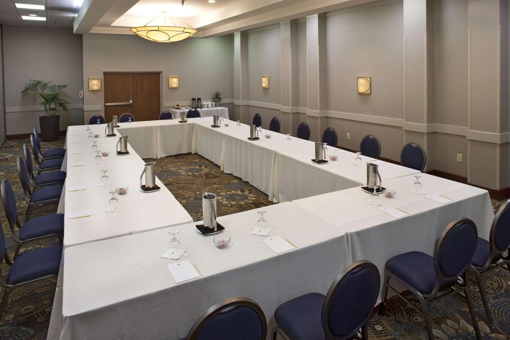 Doubletree By Hilton Murfreesboro Εξωτερικό φωτογραφία